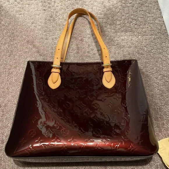 Authentic vintage Louis Vuitton Houston tote bag in dark red vernis - Picture 5 of 16
